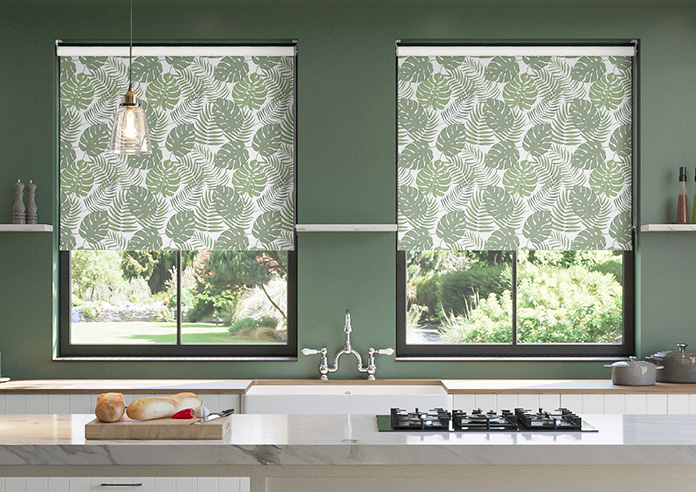 Lush Palms, White - Twist&Fit Roller Blind - Image 3